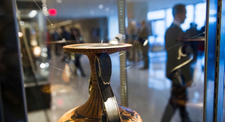联合国总部于2015年举行以保护文化遗产为主题的展览。