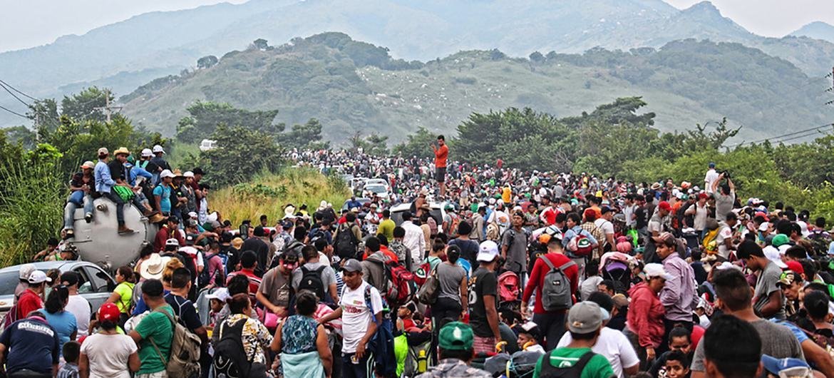 Caravana de migrantes da América Central passa por Chiapas, no México, a caminho dos Estados Unidos, em 2018 