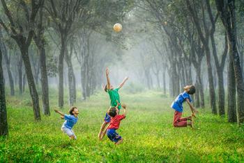 تهدف مبادرة "كرة القدم للأهداف" إلى رفع مستوى الوعي بأهداف التنمية المستدامة.