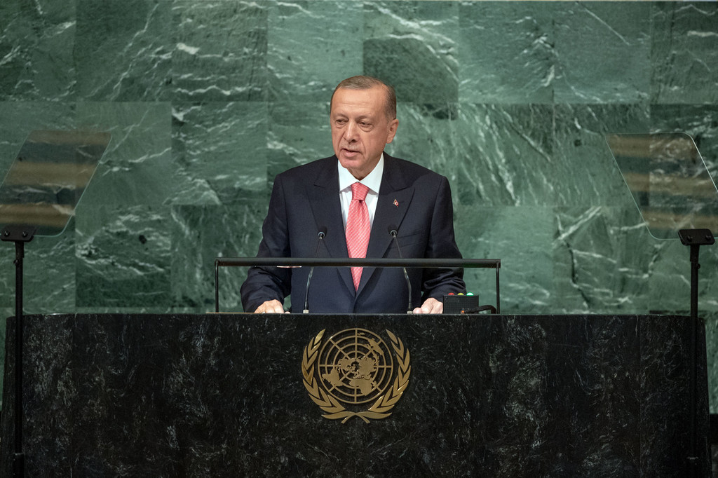 Президент Турции Реджеп Тайип Эрдоган выступил в ходе общеполитической дискуссии 77-й сессии Генассамблеи ООН. 