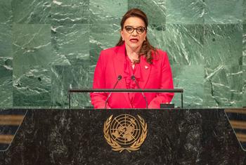 La presidenta de Honduras, Iris Xiomara Castro Sarmiento, durante su intervención en el debate general del septuagésimo séptimo periodo de sesiones de la Asamblea General.