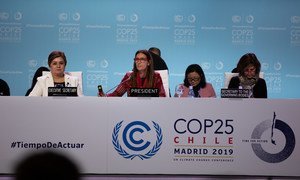 UNFCCC Executive Director Patricia Espinosa and COP25 President Carolina Schmidt at a COP25 midnight stocktaking