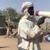 Au Tchad, 80 troubadours se déplacent dans huit provinces pour sensibiliser les habitants des régions isolées pour promouvoir des habitudes saines et dissiper tout doute sur le COVID-19