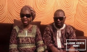 Les artistes maliens Amadou et Mariam enregistrent des messages vidéo en français et dans les langues nationales pour sensibiliser la population à la réalité de la pandémie et aux gestes barrières nécessaires pour contrer le coronavirus 