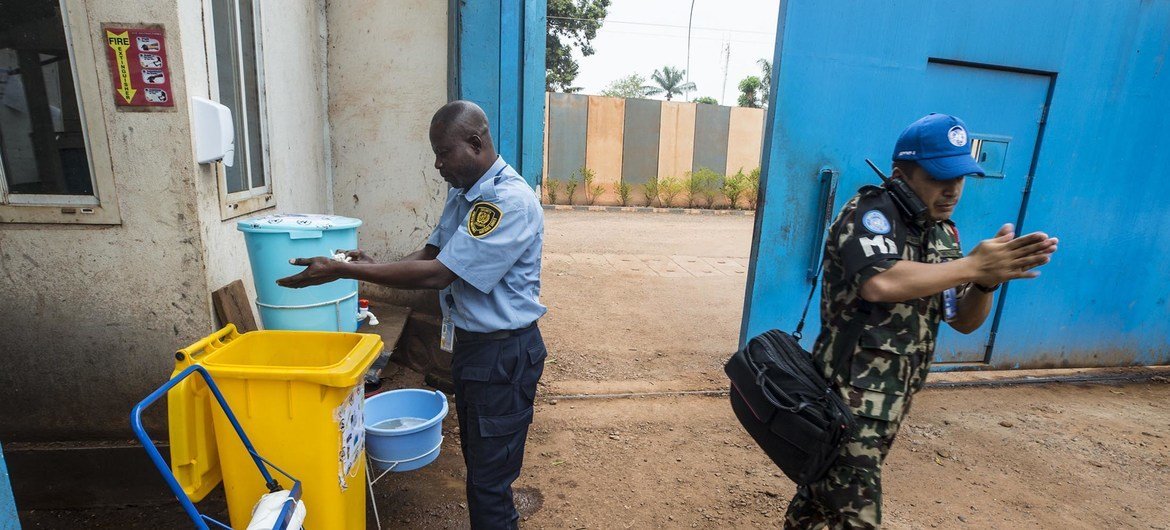 联合国中非共和国特派团实施预防性卫生措施