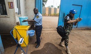 COVID-19 - Des mesures préventives d’hygiène sont mises en application au sein de la MINUSCA, la mission des Nations Unies en Centrafrique.
