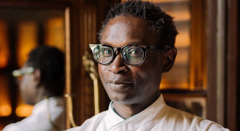 Né au Sénégal et basé à New York, le style de cuisine du Chef Thiam est resté fidèle à ses racines.