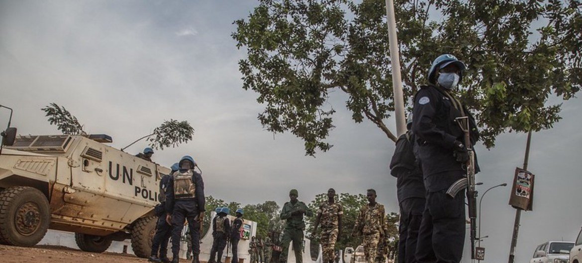 联合国中非稳定团对今天早晨发生在中非共和国首都班吉附近的武装袭击事件表示强烈谴责。