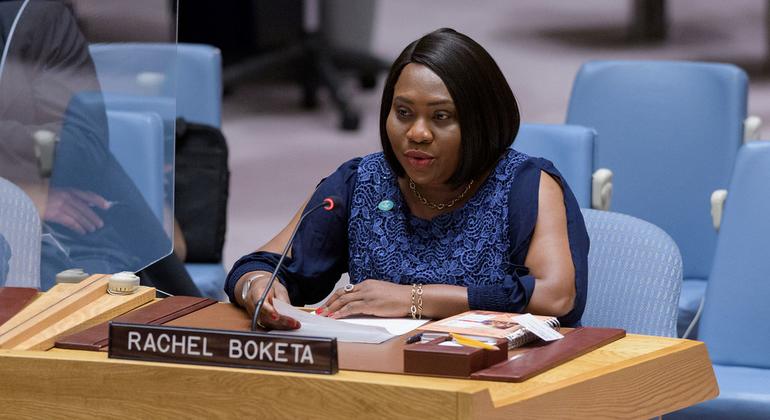 راشيل بوكيتا، المديرة القطرية لمنظمة النساء من أجل النساء الدولية في جمهورية الكونغو الديمقراطية