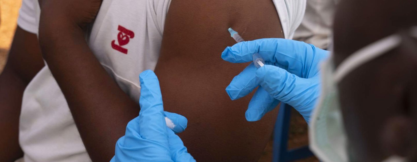  Banco Mundial estima que US$ 9,5 bilhões seriam necessários para comprar vacinas suficientes para o continente