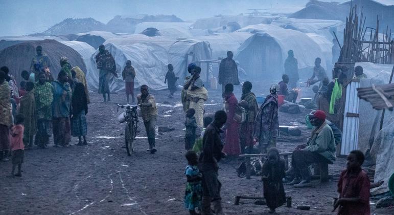 نازحون داخليا في مخيم لودا للنازحين داخليا في فاتاكي، مقاطعة إيتوري، جمهورية الكونغو الديمقراطية.