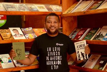 Em Maputo, a ONU News, conversou com editor da Ethale Publishing, Jessemuce Cacinda