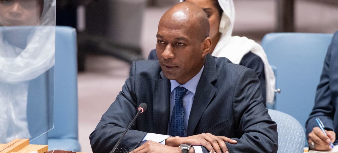 عمار محمد محمود، نائب المندوب الدائم للسودان، يخاطب أعضاء مجلس الأمن الدولي بشأن السودان وجنوب السودان والوضع في أبيي.