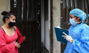 Las actividades de respuesta a la pandemia en Colombia incluyen informar a la población sobre cómo protegerse para evitar el contagio del coronavirus.
