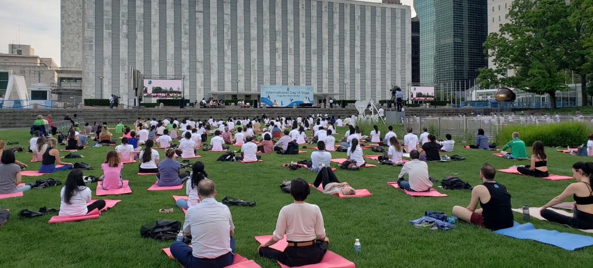 International Day of Yoga celebration at UN Headquarters in New York City (20 June, 2022).
