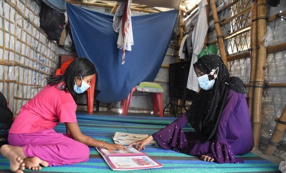 A maioria dos refugiados rohingya vive nestes assentamentos desde agosto de 2017