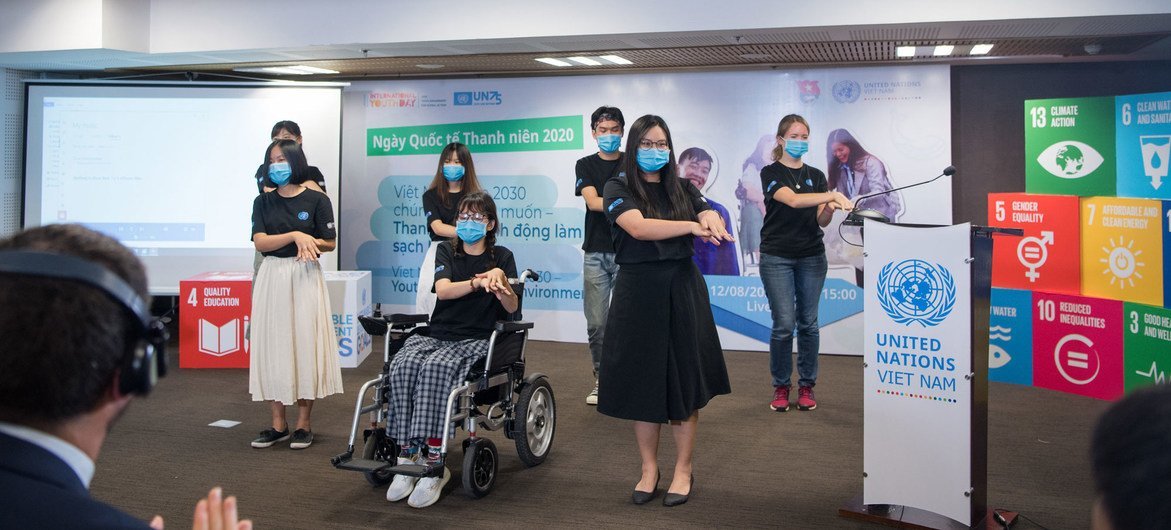 Young people in Viet Nam take part in International Youth Day 2020 festivities in June. 