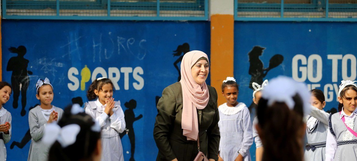UNRWA Students at Rafah Preparatory Girls School “C” are happy to meet their friends after 5 months break.