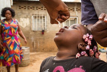 Campagne de vaccination de polio en Angola.