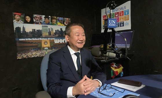 Dans les studios d'ONU info, l'Envoyé spécial de l'ONU Huang Xia revient sur l'importance du développement socio-économique pour asseoir la paix dans la région des Grands Lacs africains. 