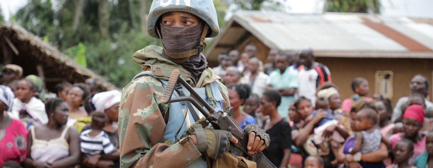 Commandants de la Brigade d'intervention de la force et des FARDC en visite opérationnelle à Kainama, République démocratique du Congo