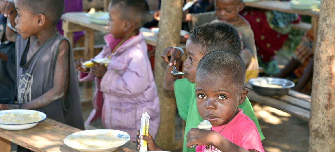 Madagascar : la famine menace un demi-million d'enfants de moins de 5 ans -  Réunion la 1ère