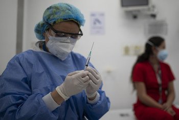 En Colombie, la vaccination contre la covid  dans le département de Cundinamarca. Les 1770 premiers vaccins seront destinés au personnel de santé travaillant dans 22 unités de soins intensifs de 13 municipalités.