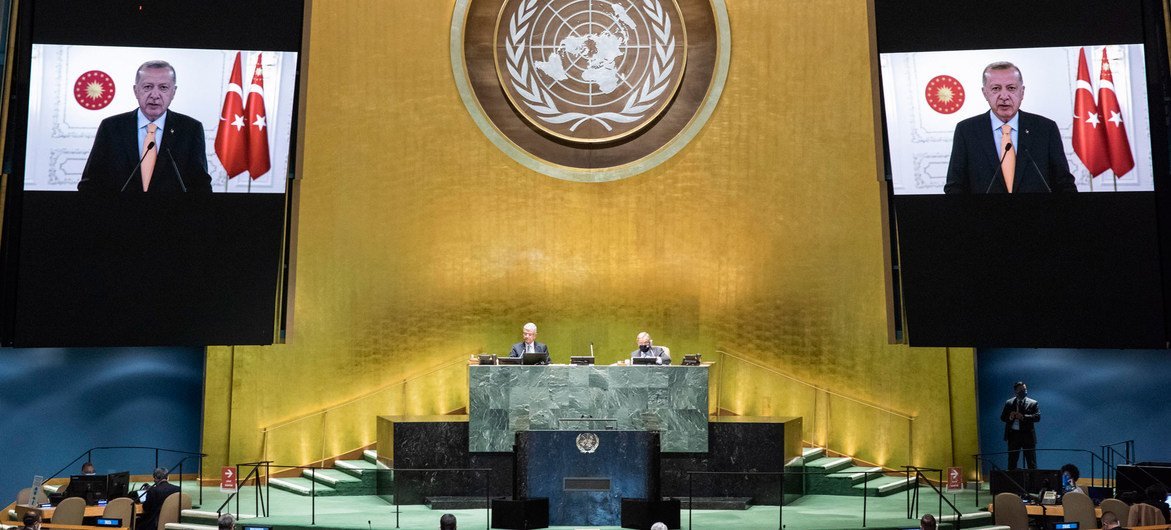 Президент Турции Реджеп Тайип Эрдоган выступил в ходе общеполитической дискуссии на 75-й сессии Генассамблеи ООН. 