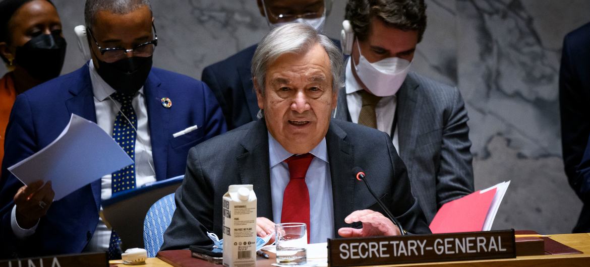 Le Secrétaire général de l'ONU António Guterres lors d'une réunion du Conseil de sécurité consacrée à la situation en Ukraine.