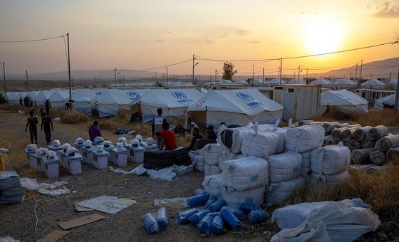 O Acnur está fornecendo ajuda e abrigo no Iraque a refugiados que fogem do nordeste da Síria.
