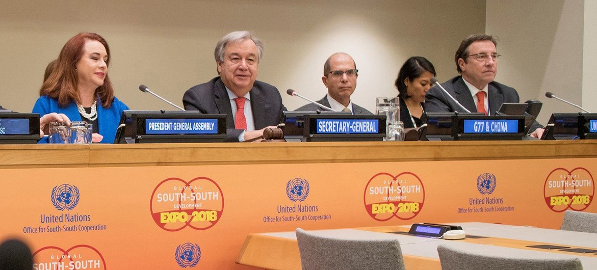 الأمين العام للأمم المتحدة خلال حضوره المعرض العالمي للتنمية القائمة على التعاون فيما بين بلدان الجنوب في 2018.