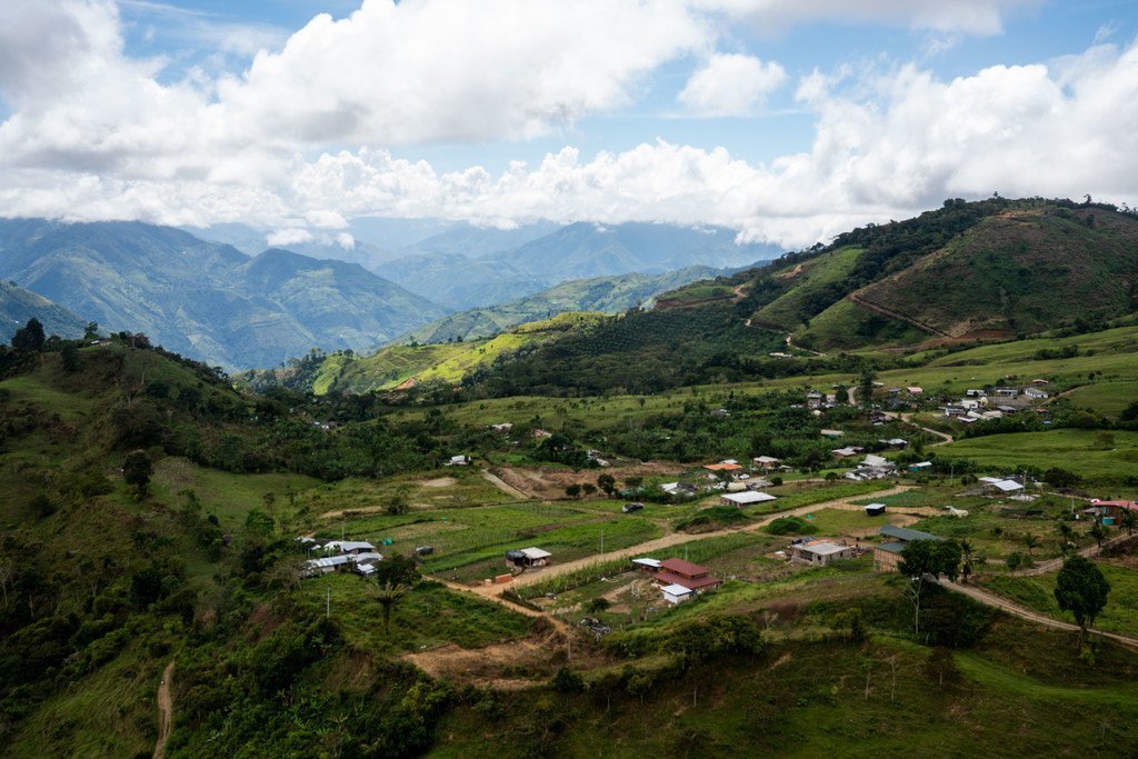 El poblado de Llano Grande, en la localidad colombiana de Dabeiba, facilita la reincorporación de los excombatientes de las FARC en la vida civil.