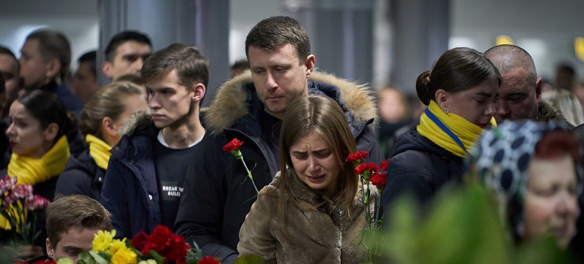 2020年1月19日，乌克兰在基辅鲍里斯波尔国际机场迎回PS752航班部分遇难者的遗体，并举行追思仪式。