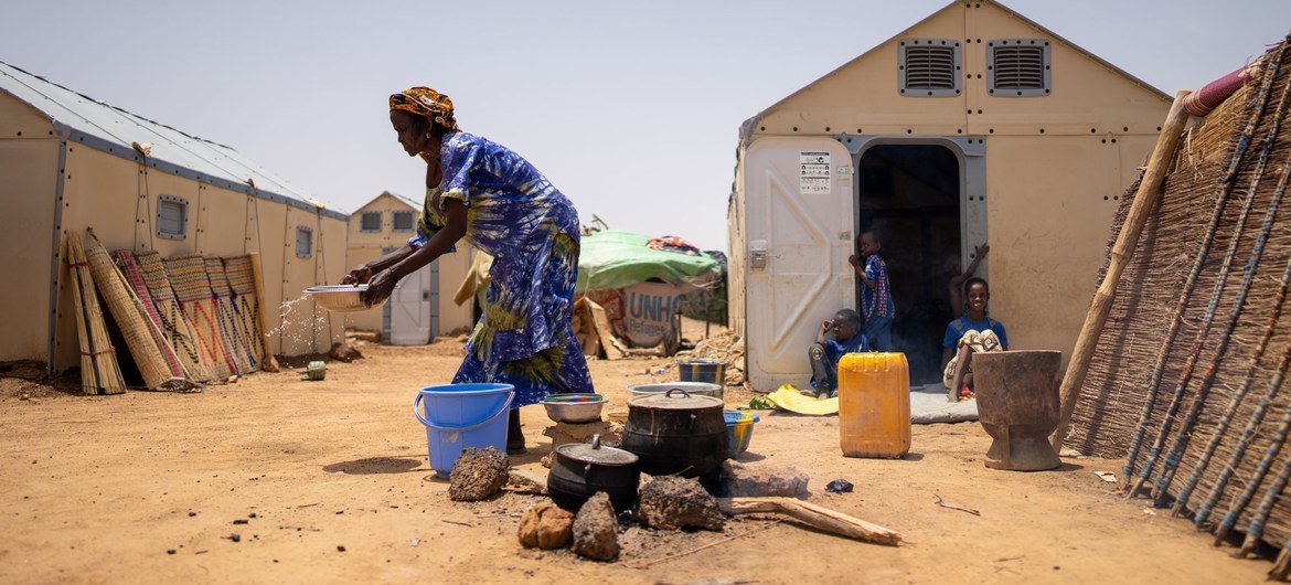  约有1万1千名难民生活在布基纳法索的古杜波(Goudoubo)难民营。