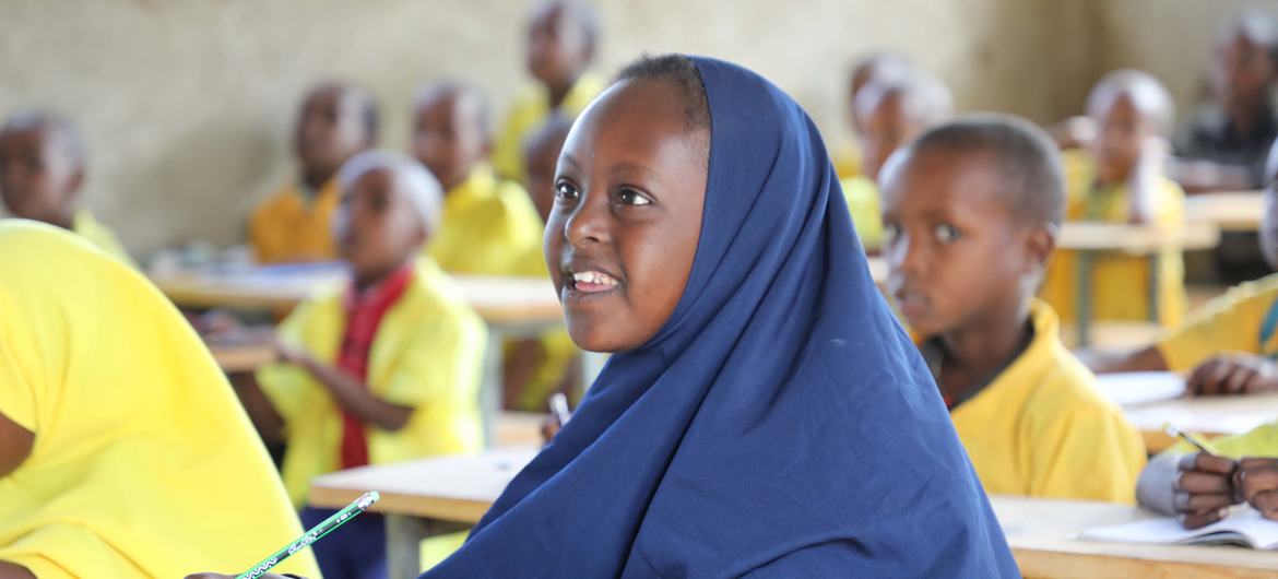 Leden, a student with disabilities in Ethiopia, is receiving targeted education support, thanks to a programme funded by Education Cannot Wait (ECW), the UN’s fund for education in emergencies and protracted crises.