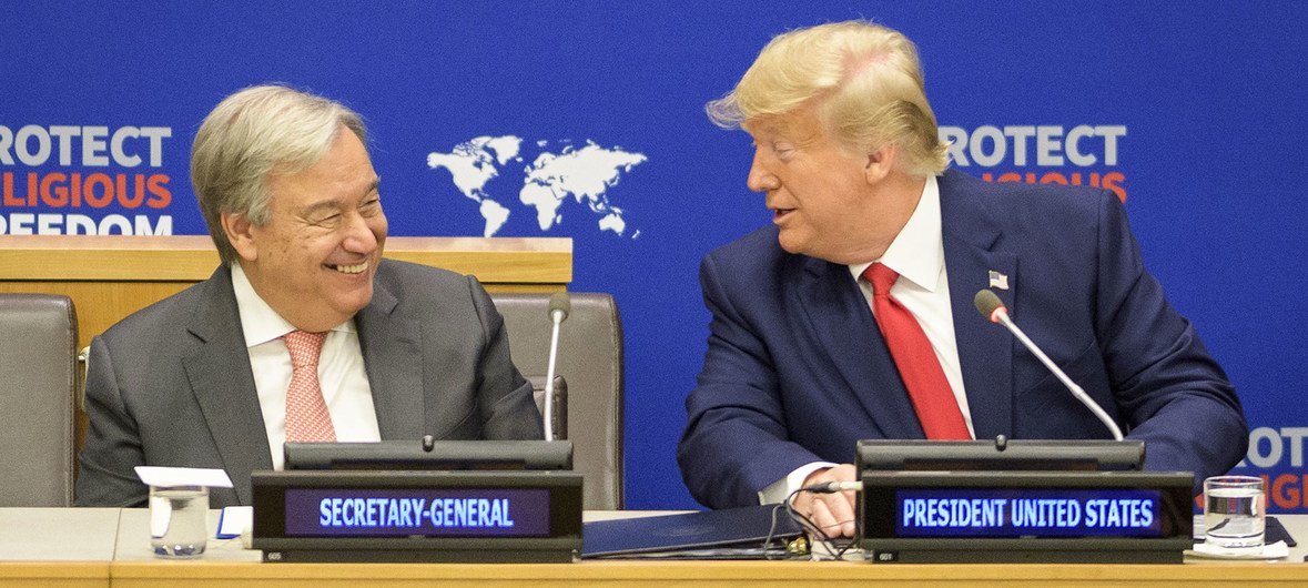 O secretário-geral António Guterres e Donald Trump, presidente dos Estados Unidos, participam de evento sobre liberdade religiosa na sede da ONU.