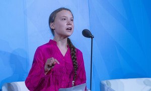 जलवायु शिखर वार्ता को संबोधित करती युवा कार्यकर्ता ग्रेटा थुनबर्ग.