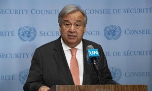 Le Secrétaire général de l'ONU, António Guterres, s'adresse à la presse aux Nations Unies.