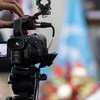 यूएन महासचिव एंतोनियो गुटेरेश की एक वर्चुअल प्रेस कान्फ्रेंस कवर करते हुए पत्रकार
