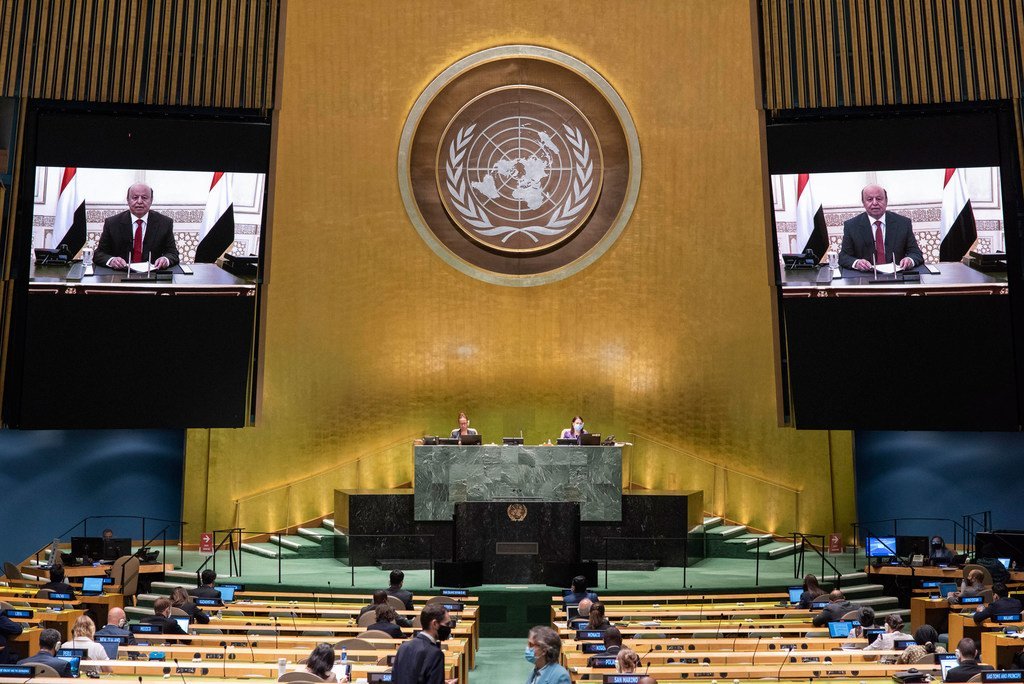 President Abdrabuh Mansour Hadi Mansour (on screen) of Yemen addresses the general debate of the General Assembly’s seventy-fifth session.