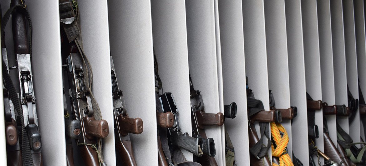 Armas entregues por ex-combatentes das Farc.