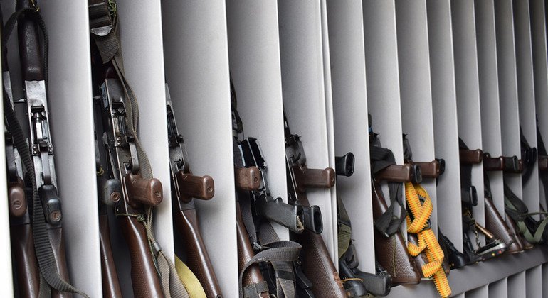 Armas entregadas por ex combatientes de las FARC-EP.