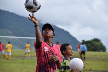 Football for reconciliation, an event held between people involved the Colombian peace process.