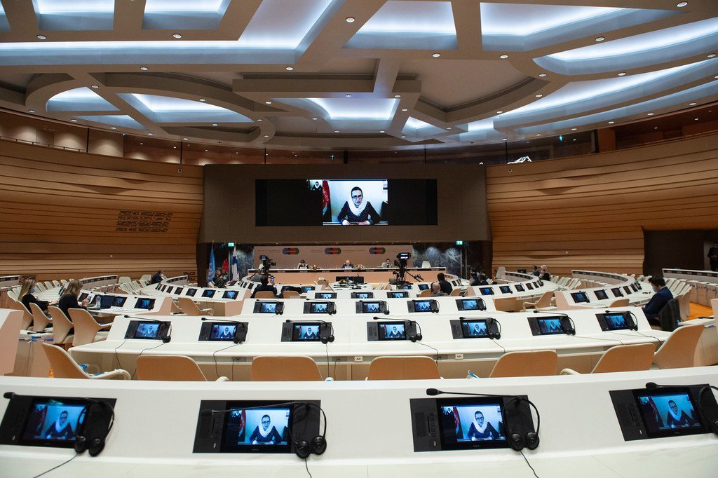 Les délégués observent la distanciation sociale lors de la Conférence sur l'Afghanistan de 2020 au Palais des Nations des Nations Unies à Genève (archive) Les délégués observent la distanciation sociale lors de la Conférence sur l'Afghanistan de 2020 au Palais des Nations des Nations Unies à Genève (archive)