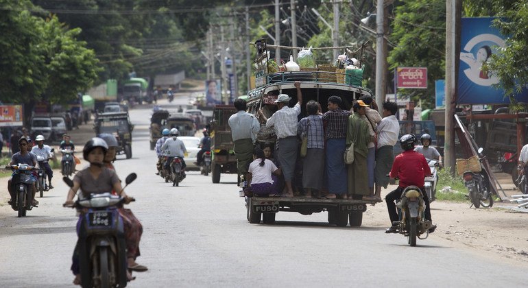Migrant workers commute to their workplace in the Mandalay region. (file)