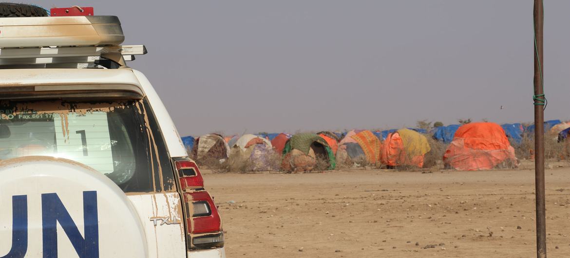 Sitio para desplazados internos en la zona Shabelle de la región somalí, Etiopía.