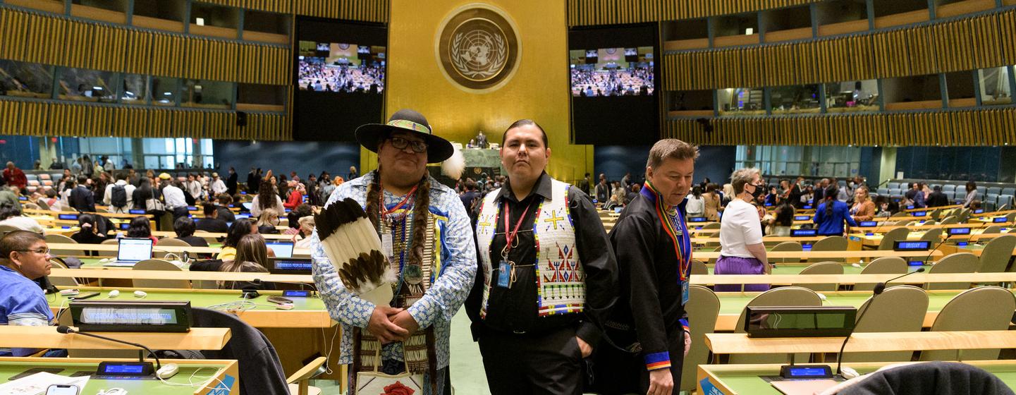 Une vue de la salle de l'Assemblée générale des Nations unies avant l'ouverture de l'Instance permanente sur les questions autochtones (UNPFII).