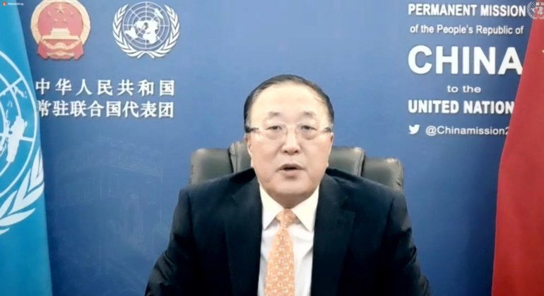 中国常驻联合国代表张军大使在名为“通向昆明之路，共建地球生命共同体”的网络研讨会上致辞