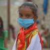 Jabra a sept ans, elle vit à Sana, au Yémen. Elle apprend la bonne façon de se laver les mains et comment prévenir la propagation du coronavirus.