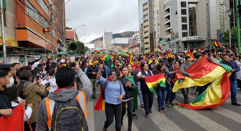 Movilización ciudadana en La Paz exigiendo una segunda vuelta para la elección del presidente de Bolivia. 24 de octubre 2019.